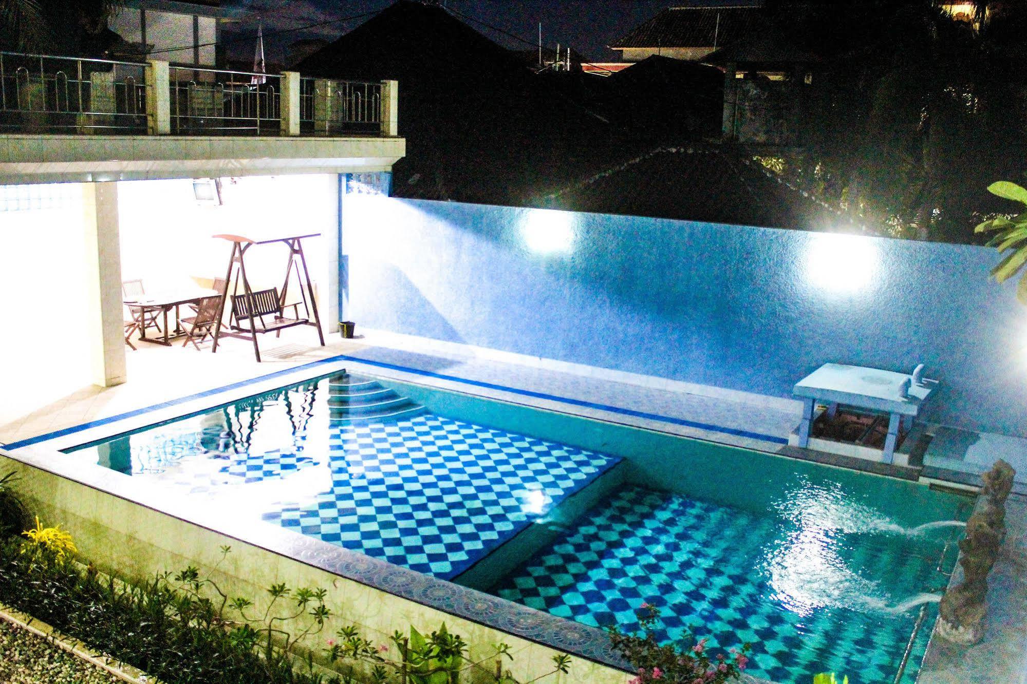 Balita Beach Inn Kuta クタ エクステリア 写真