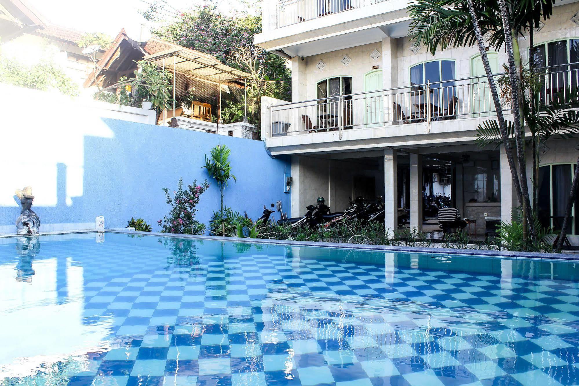 Balita Beach Inn Kuta クタ エクステリア 写真